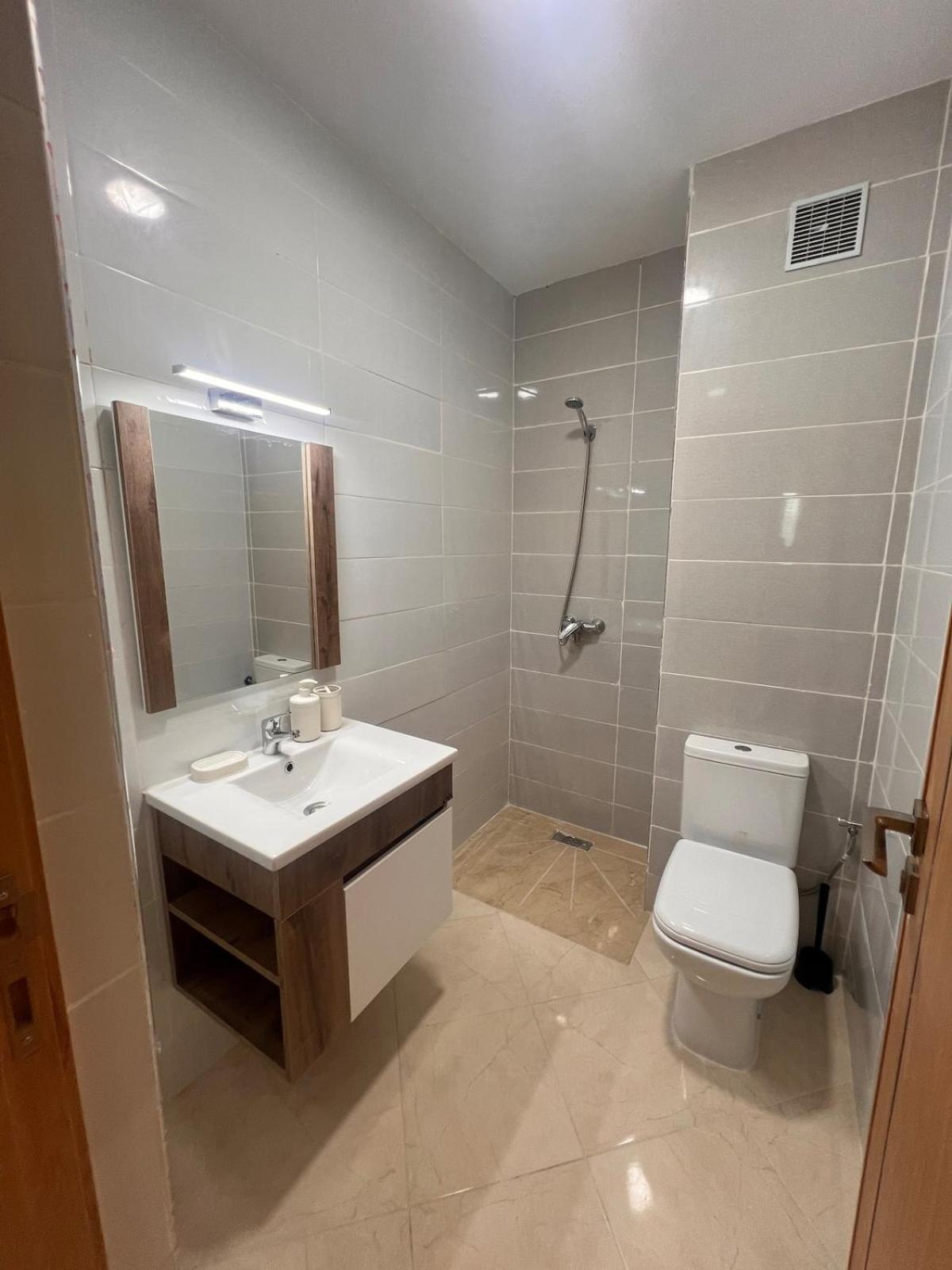 Apartamento Moderno Con Wifi Y Parking Gratis